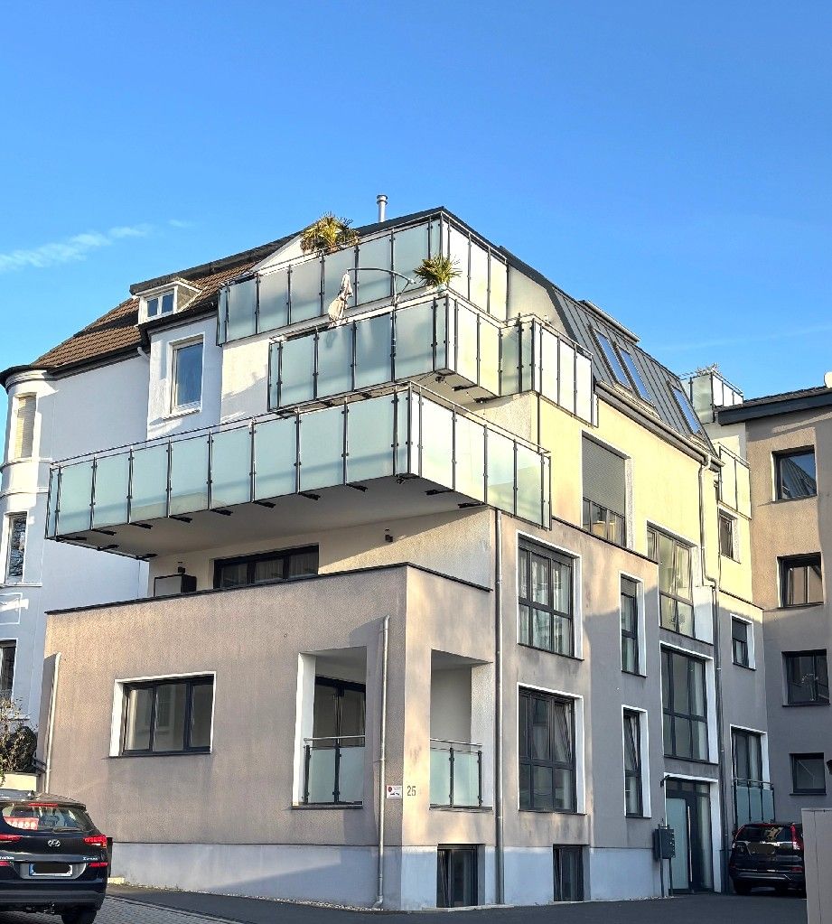 **** Exklusives Penthouse mit großzügigen Außenflächen und freiem Blick über die Stadt....****